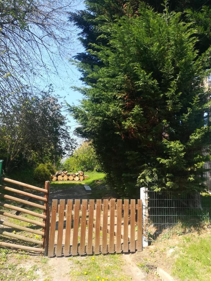 Le Gite Insolite Gonnedouille Gonneville-en-Auge Extérieur photo